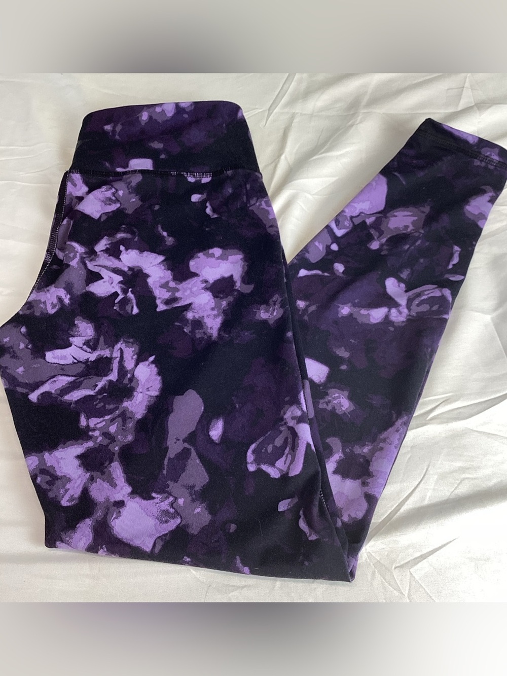 Old Navy Purple Tie-Dye High-Waist Leggings